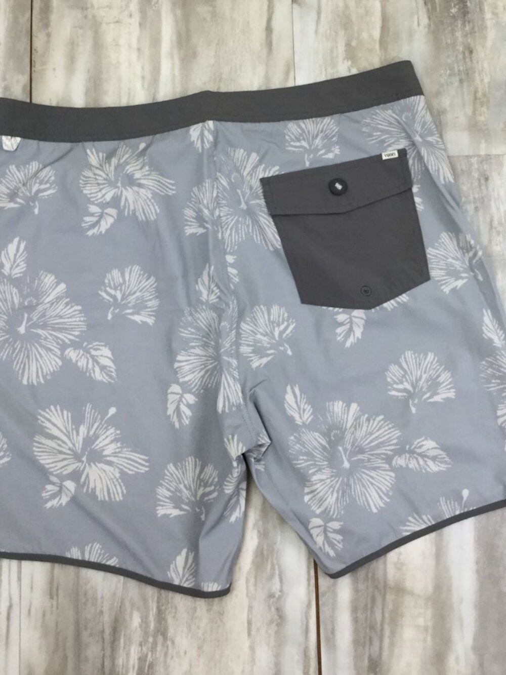 Vuori Shorts 38 - Picture 3 of 6